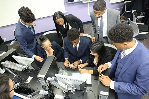 Students work on a project in a computer lab